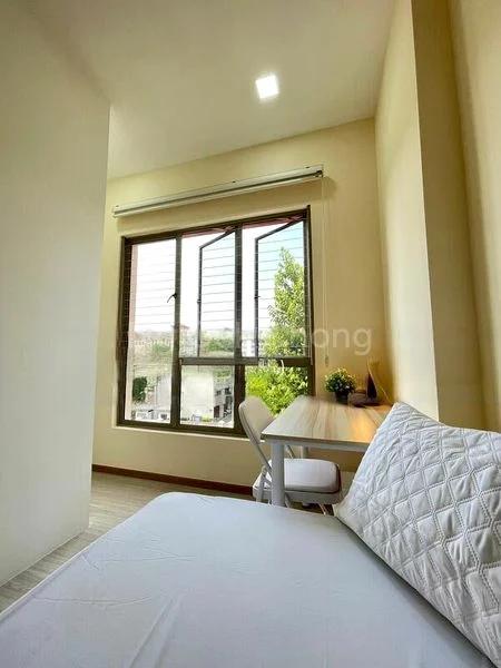 Common Room (Condo) for Rent in  148 Pasir Panjang Road - Image 23